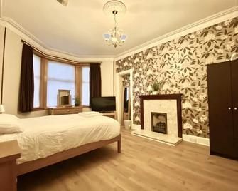 Inverness Holiday House - Inverness - Bedroom