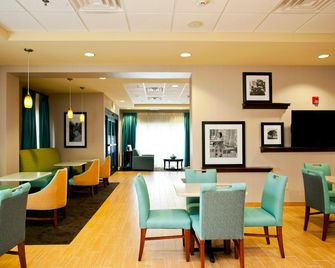 Hampton Inn Martinsburg South-Inwood - Inwood - Restaurant