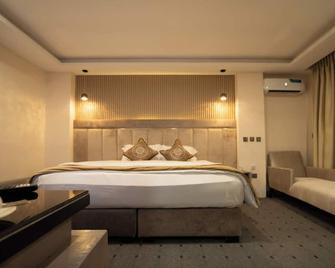 Vynedresa Hotels - Abuja - Soveværelse