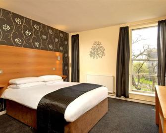 St James Hotel - Grimsby - Camera da letto