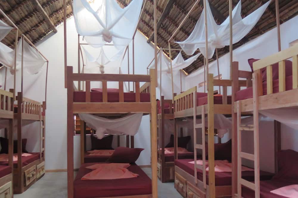 Youth Hostel - Ambatoloaka - חדר שינה