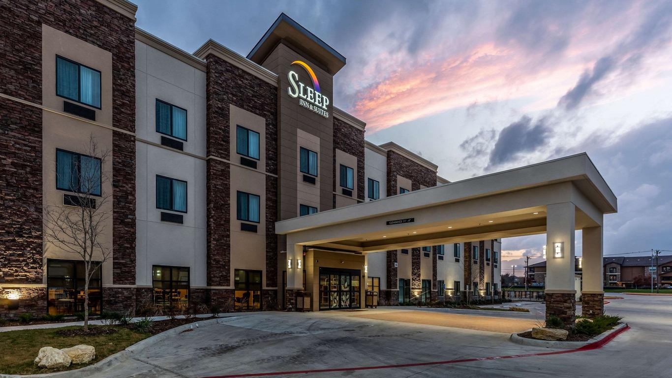 Sleep Inn and Suites Fort Worth - Fossil Creek