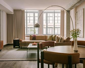 Sonder by Marriott Bonvoy Lambert Apartments Old Montreal - Montreal - Lounge