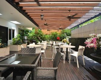 The Snooze Hotel Marine Parade - Singapore - Lobby