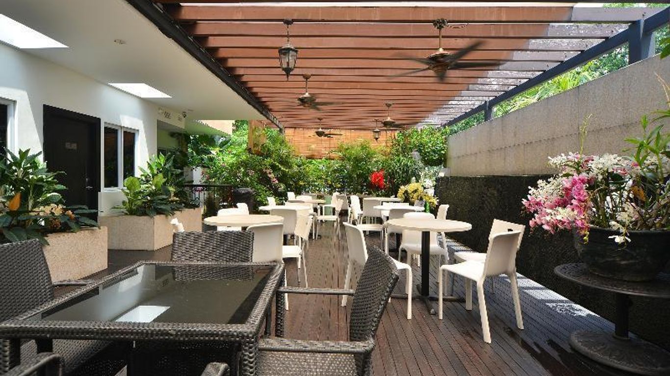 The Snooze Hotel Marine Parade