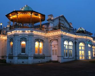 The Baytree - טורקי - בניין