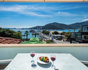Dedeminn Hotel & Residence - Göcek - Balkon