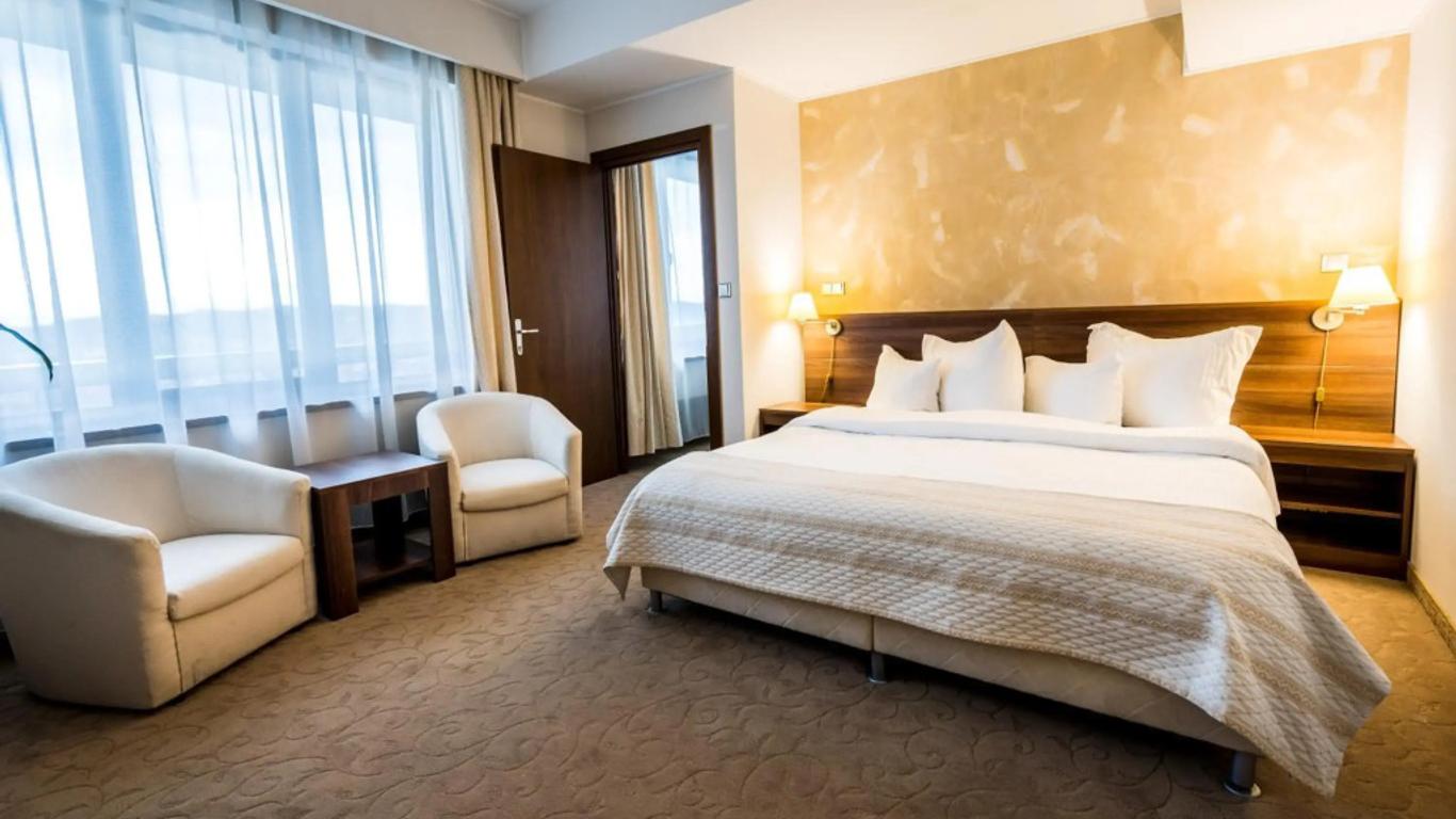 Grand Hotel
