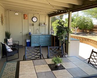 Renovated, Cozy Sun City Home Ready to Host Your Getaway! - Sun City - Recepción