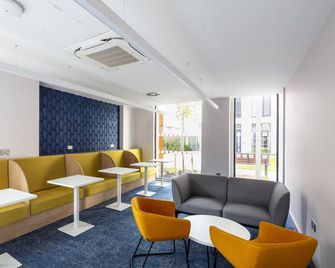 Coleman Court Summer Apartments - Cork - Lounge