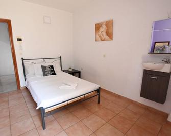 Marnin Apartments - Rodas