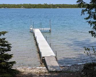 Up North Lakefront Rental Cabin on Lake Esau - Presque Isle