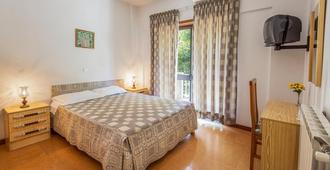 Pereira Guesthouse - Fátima - Bedroom