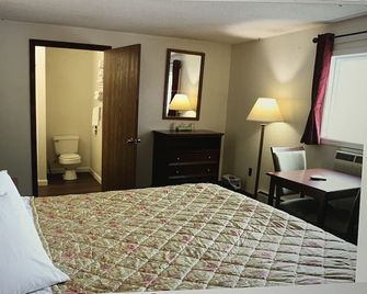 Port Lodge Motel - Pulaski - Slaapkamer