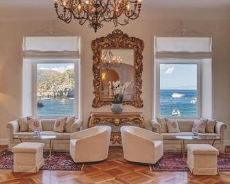Villa Sant'Andrea, A Belmond Hotel, Taormina Mare - Taormina - Lounge