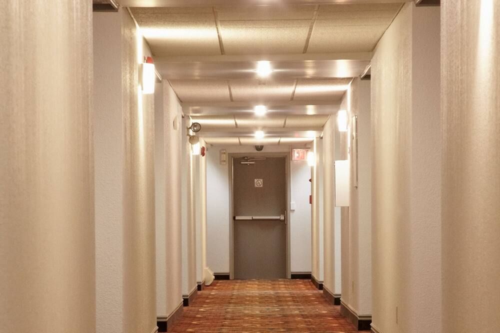 Colonial Square Inn and Suites - Saskatoon - Aula