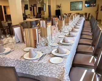 Hotel Restaurante El Corte - Casabermeja - Restaurant