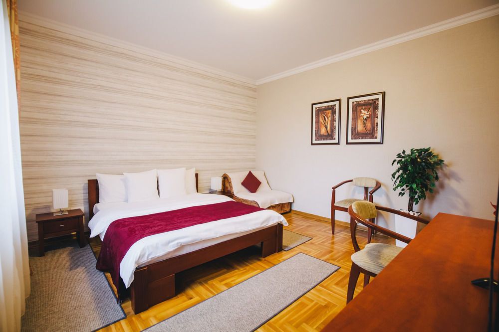 Villa Forest - بلغراد - غرفة نوم