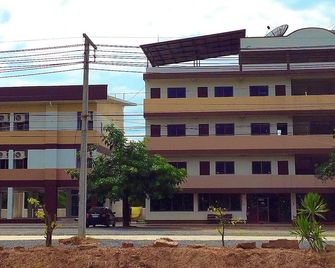 Sunshine Mansion Kabinburi - Ban Muang Kao - Building