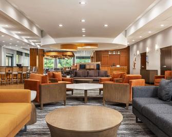 DoubleTree by Hilton Greensboro Airport - גרינסבורו - טרקלין