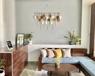 The Hygge - Cozy Entire House 4 Bedrooms - Beach Nearby - Da Nang - Salon