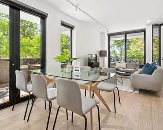 Palmerston St Apartments by Urban Rest - Melbourne - Comedor