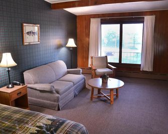 Birchwood Inn - Harbor Springs - Sala de estar