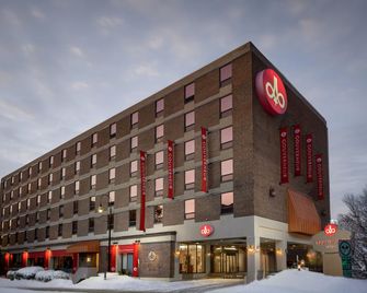 Hôtels Gouverneur Trois-Rivières - טרואה ריבייר - בניין