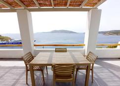 Vassiliki Residence Skyros Island - Skýros - Balkon
