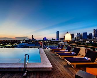 Canvas Hotel Dallas - Dallas - Pool
