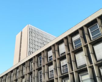 Guesthouse in Sarcelles near Paris Center - Sarcelles - Edificio