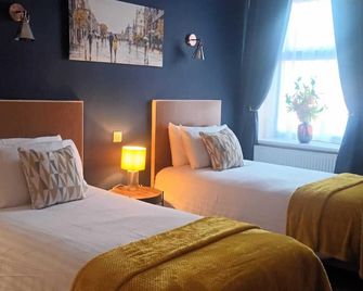 The Renishaw - Sheffield - Bedroom