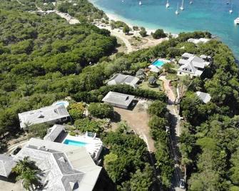 The Garden House, 2 bed and bath, private pool, Views, Walk to Marinas and Beach - English Harbour - Outdoor view