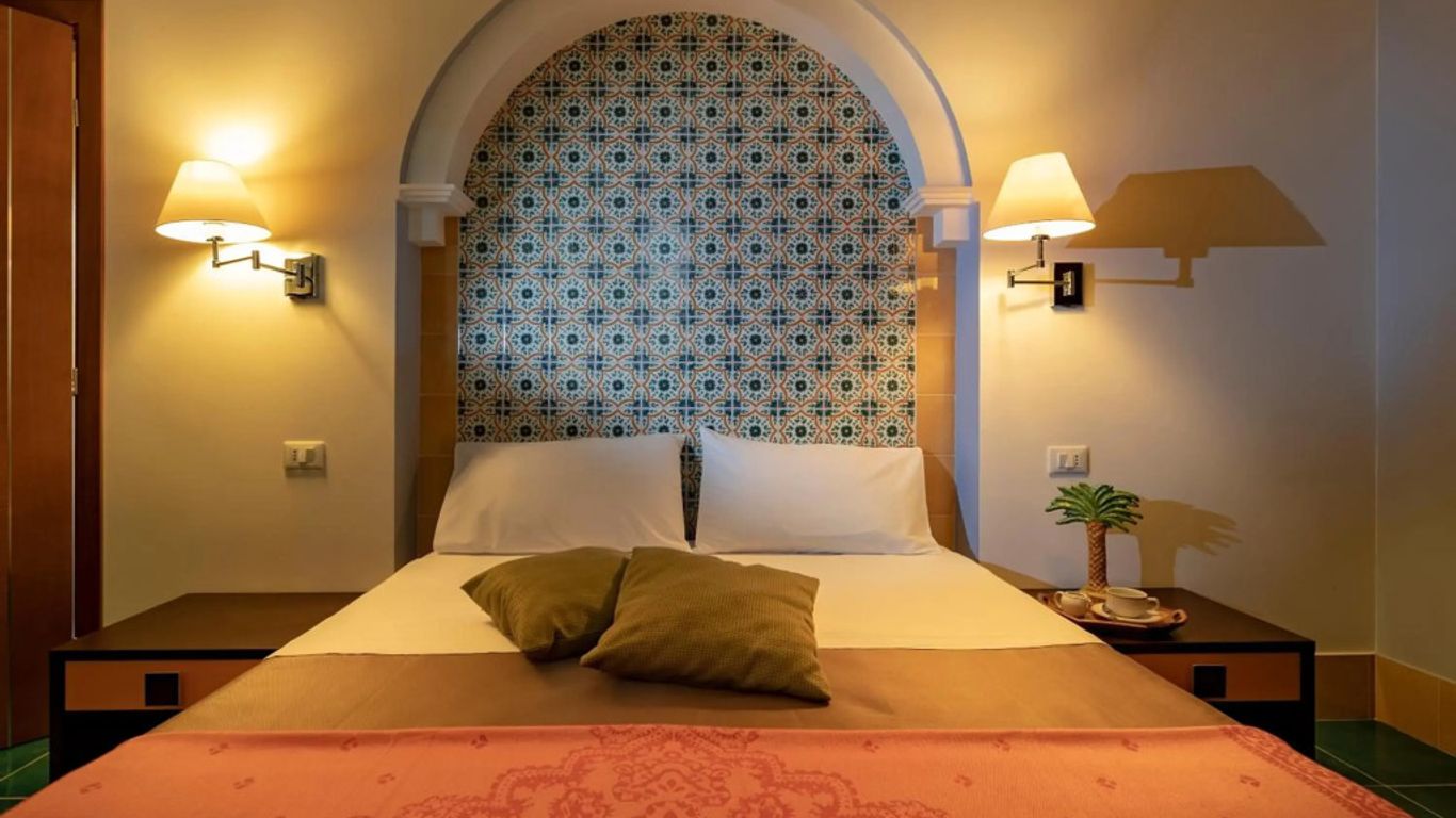 هوتل ريفا ديل سولي