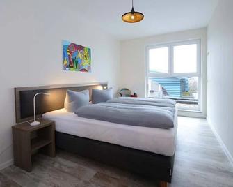 Havel-Spitze Ferienwohnungen - Brandenburg an der Havel - Schlafzimmer