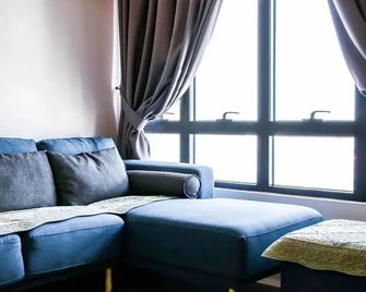 Book-A-Rest Suite - Subang Jaya - Sala de estar