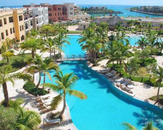 Sports Illustrated Resorts Marina & Villas Cap Cana - Punta Cana - Basen