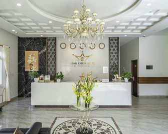 Minh Chien Hotel - Dalat - Front desk