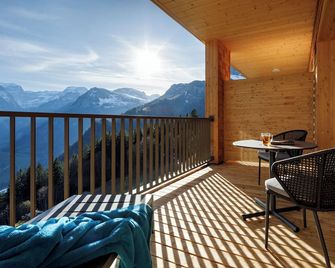 Panoramahotel Braunwald - Glarus Süd - Balkon