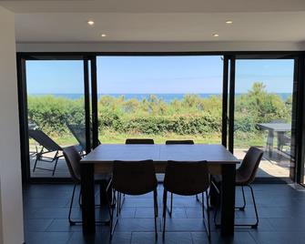 Rental cottage seaside 3 bedrooms Le Becquet de Digosville - Cherbourg - Digosville - Comedor