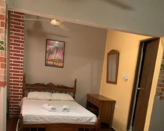 Hotel San Andres Mompox Ubicados En El Centro Historico - Mompos