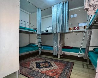 Belitung Homestay Backpacker - Tanjung Pandan - Bedroom