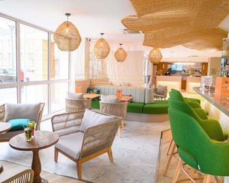 Ibis Styles Tours Centre - Tours - Edifício