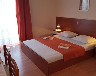 Apartment Gradac 11332d - Gradac - Quarto