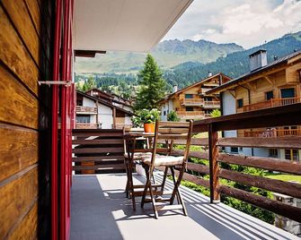 Hotel Bristol Verbier - Bagnes - Balcony