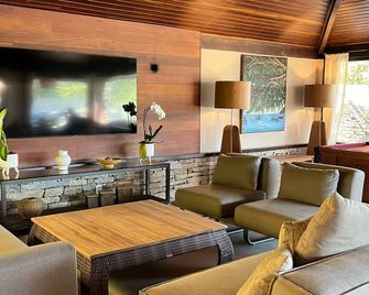 Hotel Ville La Plage & Beach Club - בוזיוס - טרקלין