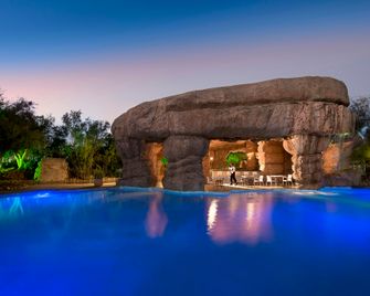 Windhoek Country Club Resort - Windhoek - Svømmebasseng