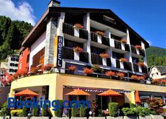 Hotel Restaurant La Furca - Disentis/Mustér - Bâtiment