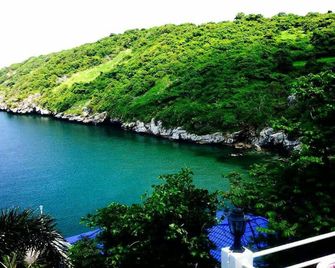 Ocean View Resort - Koh Sichang - Ko Si Chang