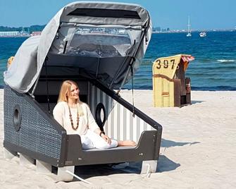 Schlafstrandkorb Süd Höhe Wellenbad - Eckernförde